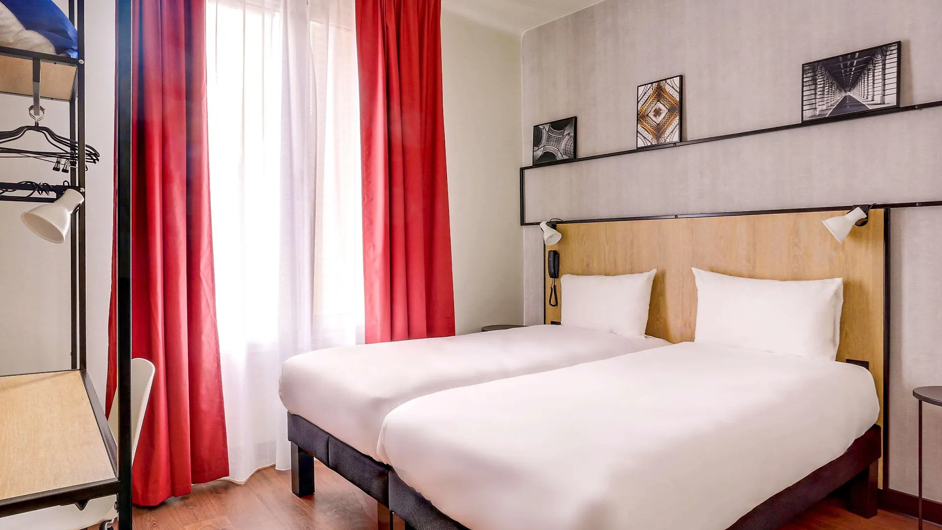 Ibis Daumesnil Porte Doree Paris